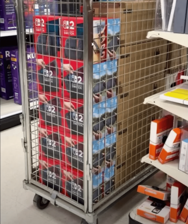 switch 2 leak: console in mano, ma bloccata da nintendo. e ora?