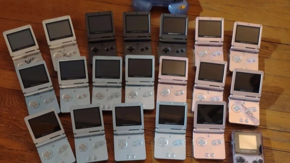 nonna-20-game-boy-stesso-gioco