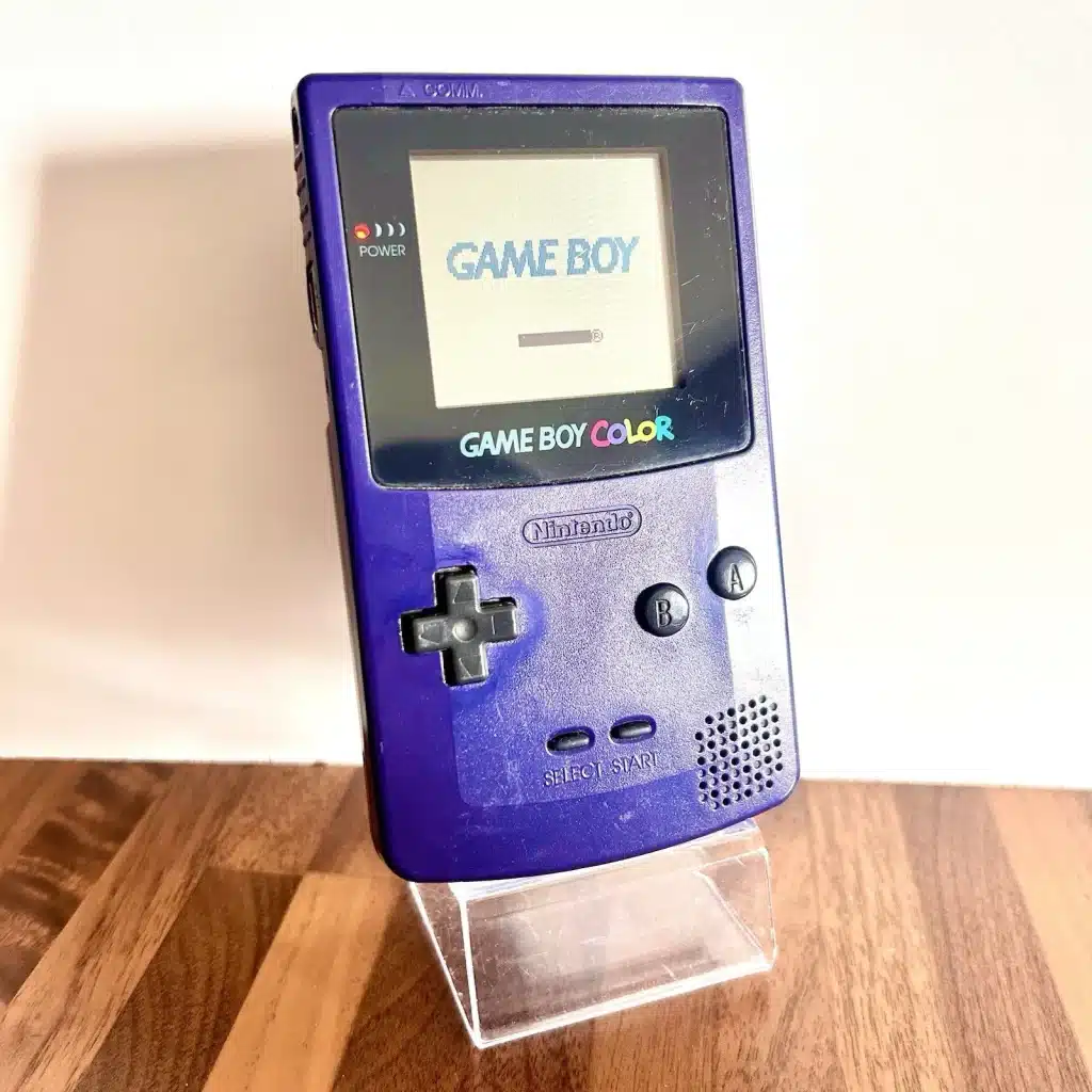 game-boy-color-vs-neo-geo-pocket-color-confronto-tecnico-console-portatili-anni-90 (2)